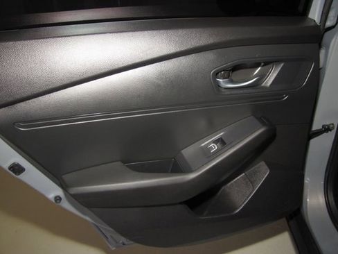 Certified 2025 Honda Accord SE image 7