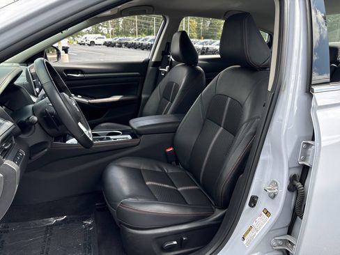 Used 2025 Nissan Altima 2.5 SR AWD/4WD image 30