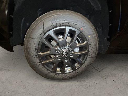 New 2026 Toyota Tundra Platinum image 14