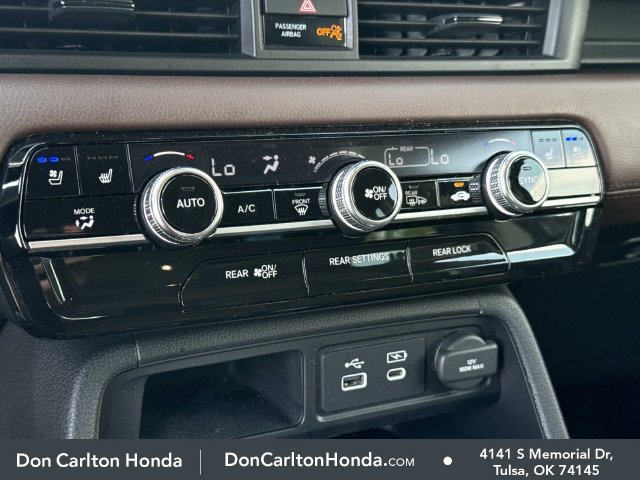 Used 2025 Honda Pilot Elite image 23