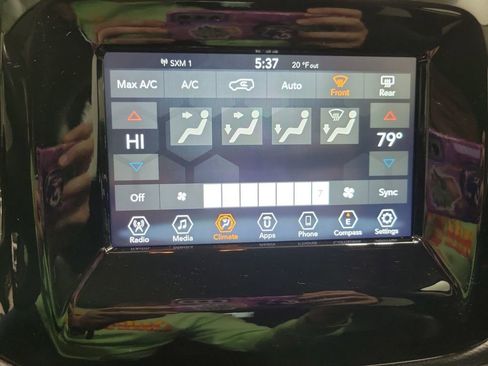 Used 2021 Jeep Compass Altitude image 47