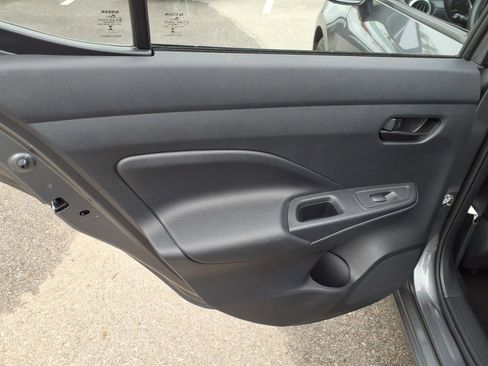 Certified 2025 Nissan Versa S w/ Trunk Package FWD image 11