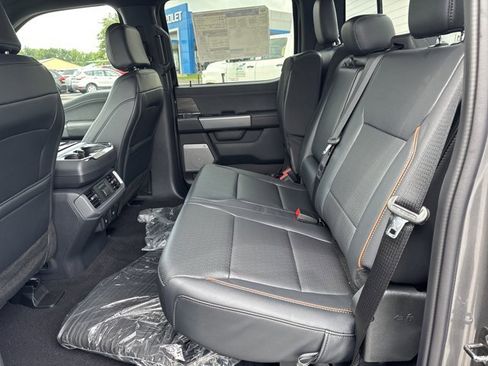 New 2025 Ford F150 Lariat w/ Equipment Group 502A High image 15