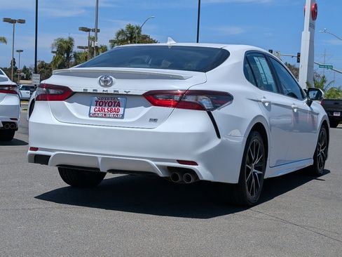 Used 2023 Toyota Camry SE FWD image 13