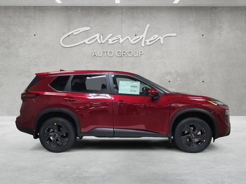 New 2026 Nissan Rogue SV FWD image 17