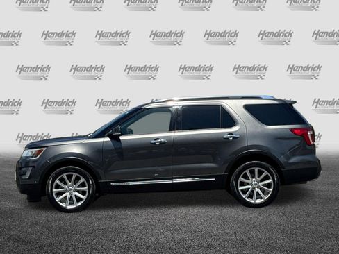 Used 2017 Ford Explorer Limited w/ Equipment Group 301A AWD/4WD image 8