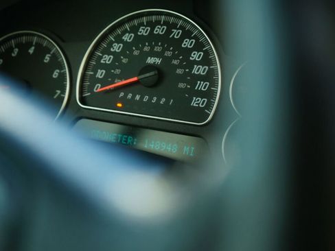 Used 2006 GMC Envoy Denali image 16