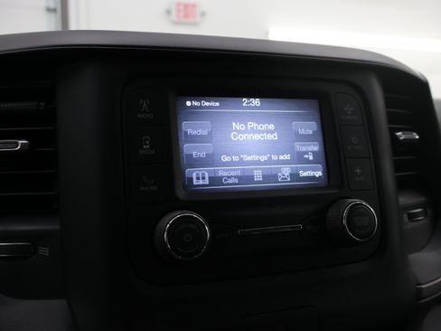 Used 2019 RAM 3500 Tradesman w/ Chrome Appearance Group AWD/4WD image 43