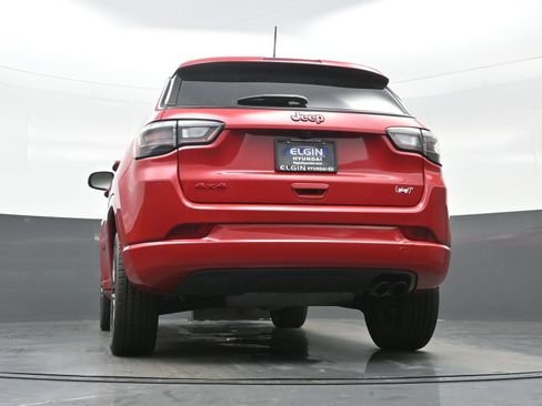 Used 2022 Jeep Compass Limited w/ (RED) Package AWD/4WD image 31