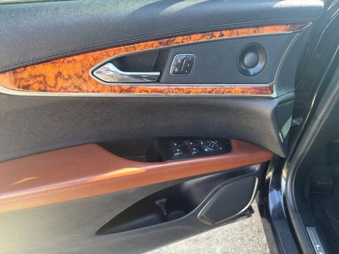 Used 2020 Lincoln Nautilus Reserve w/ Equipment Group 201A image 8