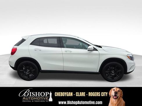 Used 2017 Mercedes-Benz GLA 250 4MATIC image 25