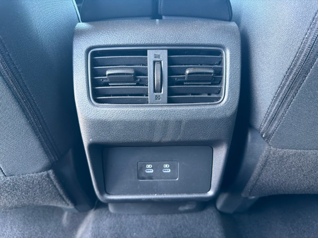 Used 2026 Nissan Rogue SV FWD image 23
