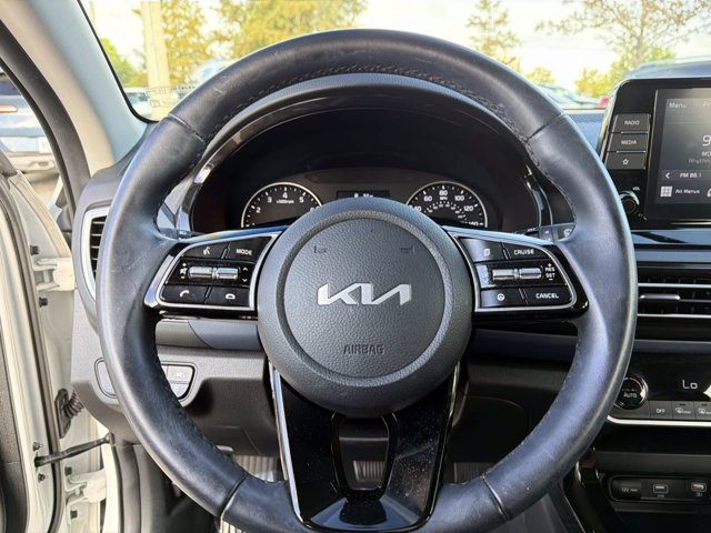 Used 2023 Kia Seltos S FWD image 26