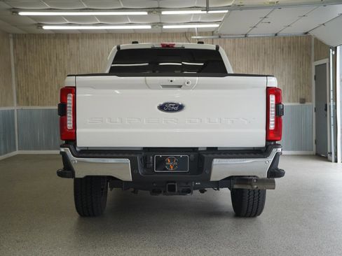 Used 2024 Ford F250 Lariat w/ Lariat Ultimate Package AWD/4WD image 8