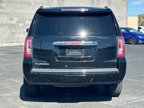 Used 2015 GMC Yukon Denali w/ Touring Package AWD/4WD image 4