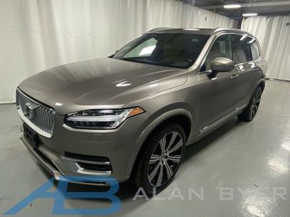 Used 2022 Volvo XC90 T6 Inscription w/ Lounge Package