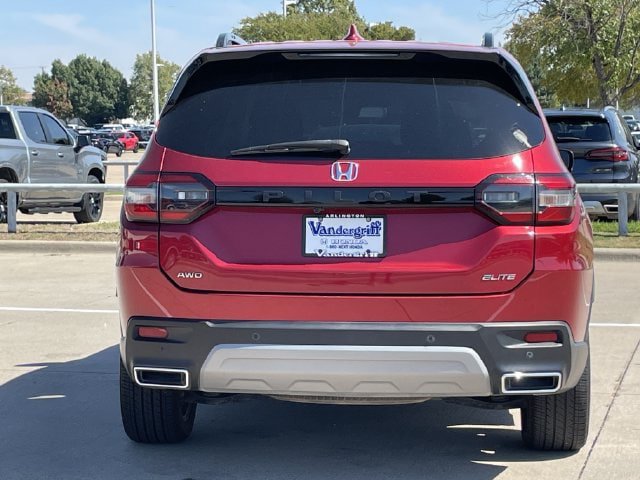 Used 2025 Honda Pilot Elite image 5
