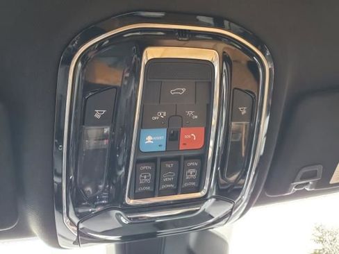 Used 2024 Jeep Grand Cherokee Summit w/ High Altitude Package image 25