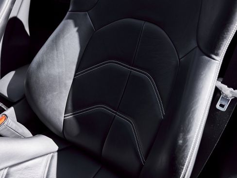 Used 2018 Ferrari 488 Spider Base image 50