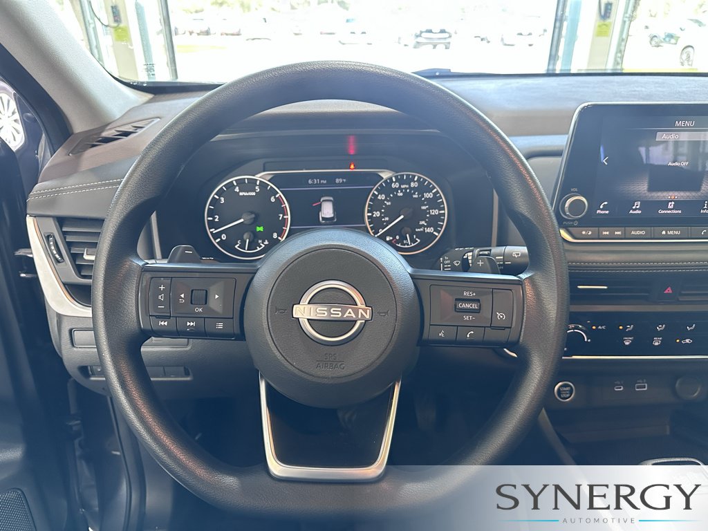 Used 2023 Nissan Rogue S FWD image 15