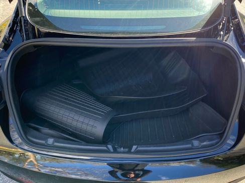 Used 2019 Tesla Model 3 Performance image 16