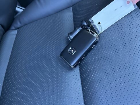 New 2025 MAZDA CX-5 AWD 2.5 S w/ Select Package image 25