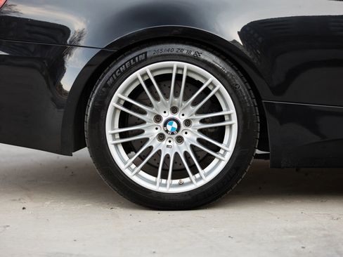Used 2013 BMW M3 Convertible image 11