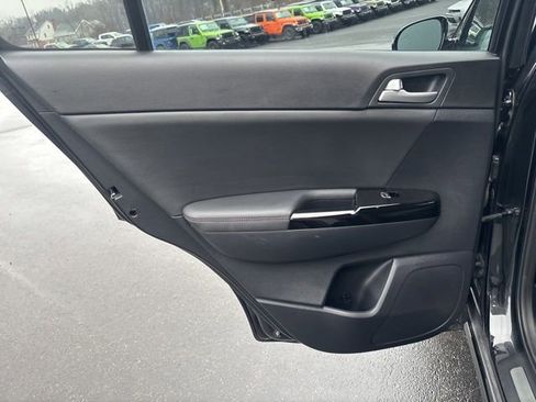 Used 2021 Kia Sportage S w/ S AWD Premium Package image 14