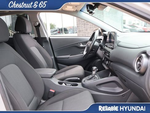 Used 2023 Hyundai Kona SEL w/ Convenience Package FWD image 10