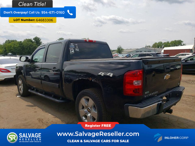 Used 2010 Chevrolet Silverado 1500 LTZ w/ Convenience Package AWD/4WD image 3