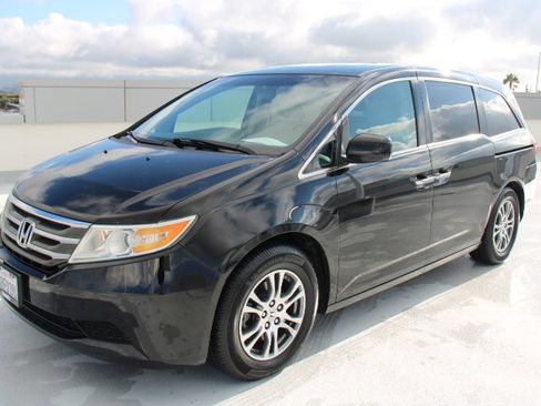 Used 2011 Honda Odyssey EX-L image 6