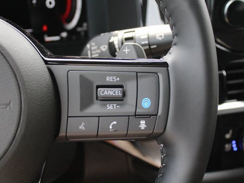 New 2025 Nissan Pathfinder Platinum w/ Cargo Package image 10