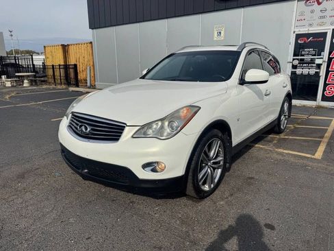 Used 2014 INFINITI QX50 Journey image 2