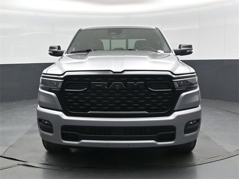 New 2026 RAM 1500 4x4 Crew Cab image 9