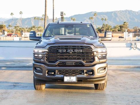 New 2026 RAM 2500 Laramie AWD/4WD image 3