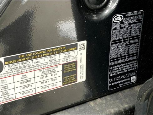 New 2025 Land Rover Range Rover Velar S image 14