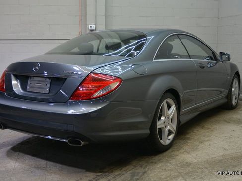 Used 2010 Mercedes-Benz CL 550 4MATIC image 4