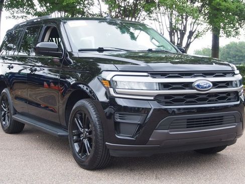 Certified 2024 Ford Expedition XLT RWD image 1