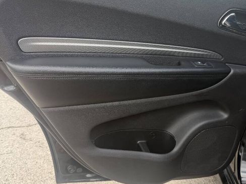 Used 2018 Dodge Durango GT w/ Premium Group AWD/4WD image 16