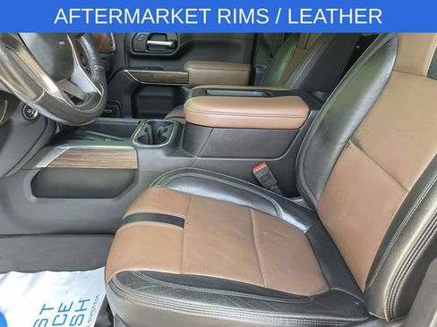 Used 2020 Chevrolet Silverado 2500 High Country w/ Technology Package AWD/4WD image 17
