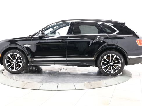 Used 2018 Bentley Bentayga AWD/4WD image 7