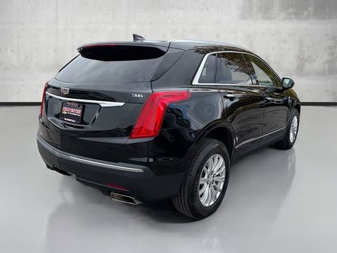 Used 2018 Cadillac XT5 AWD image 5