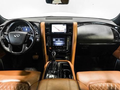 Used 2021 INFINITI QX80 Sensory w/ Cargo Package AWD/4WD image 18