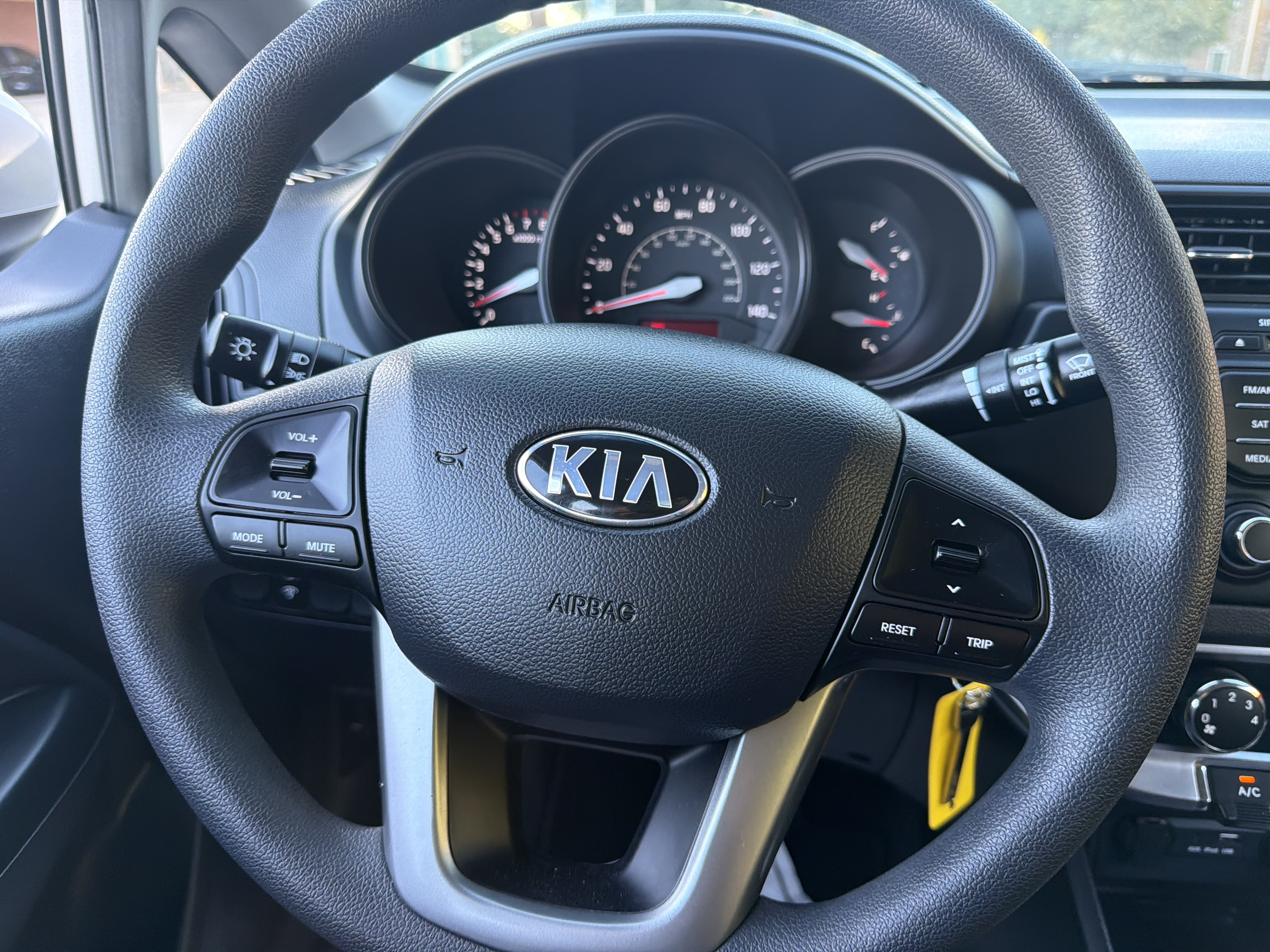 Used 2015 Kia Rio LX w/ Power Package FWD image 28