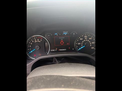 Used 2015 Ford F150 Lariat AWD/4WD image 14