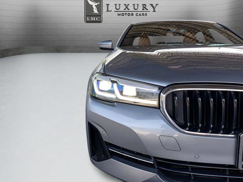 Used 2023 BMW 530i xDrive w/ Premium Package AWD/4WD image 14