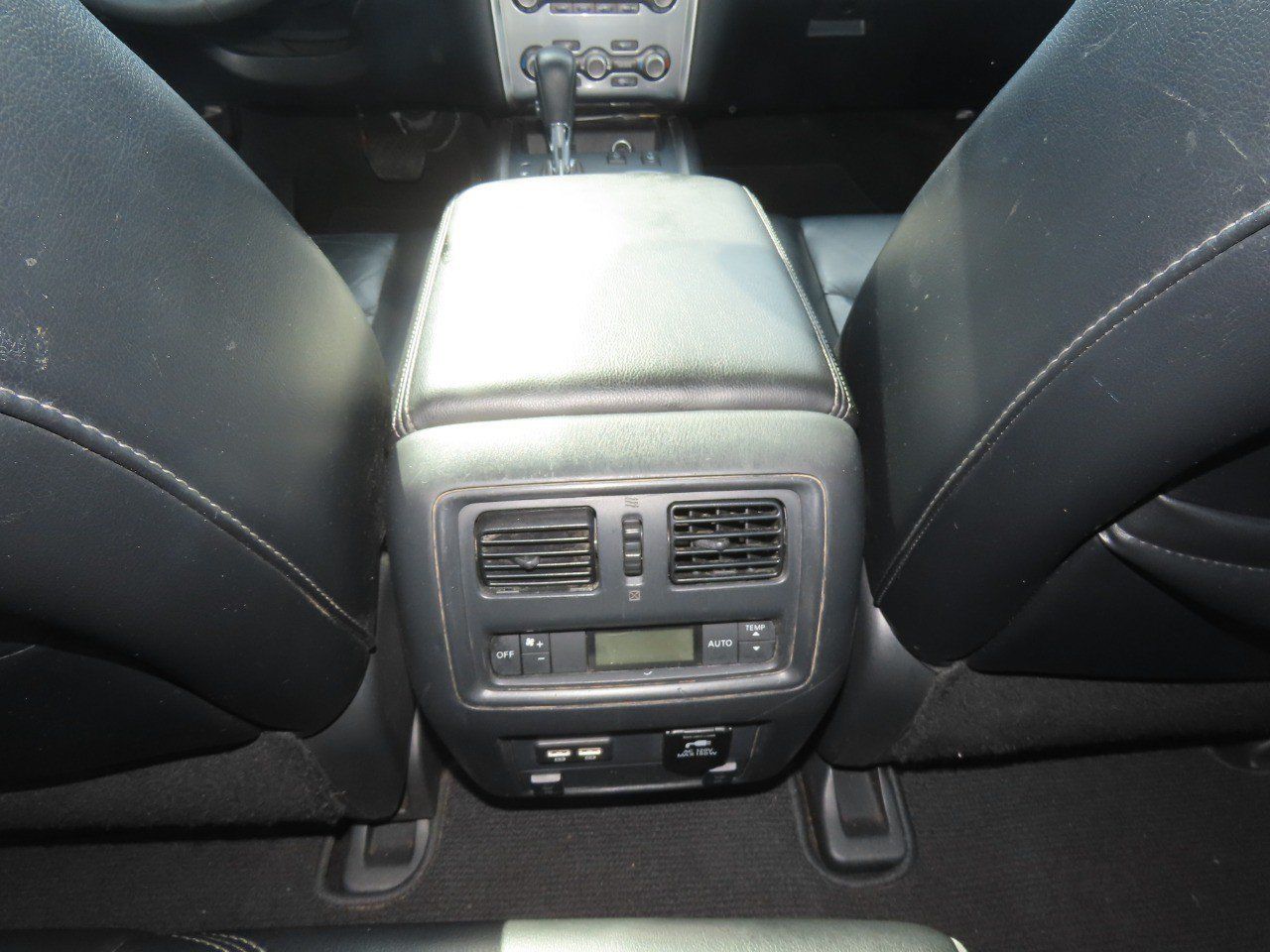 Used 2017 Nissan Pathfinder SL AWD/4WD image 23