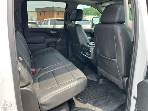 Used 2020 GMC Sierra 2500 Denali w/ Denali Ultimate Package AWD/4WD image 17