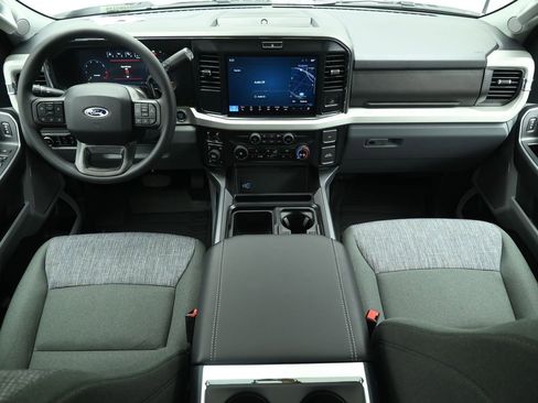 New 2026 Ford F250 XLT w/ XLT Premium Package image 20