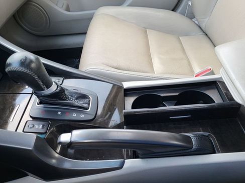 Used 2012 Acura TSX Sedan image 24